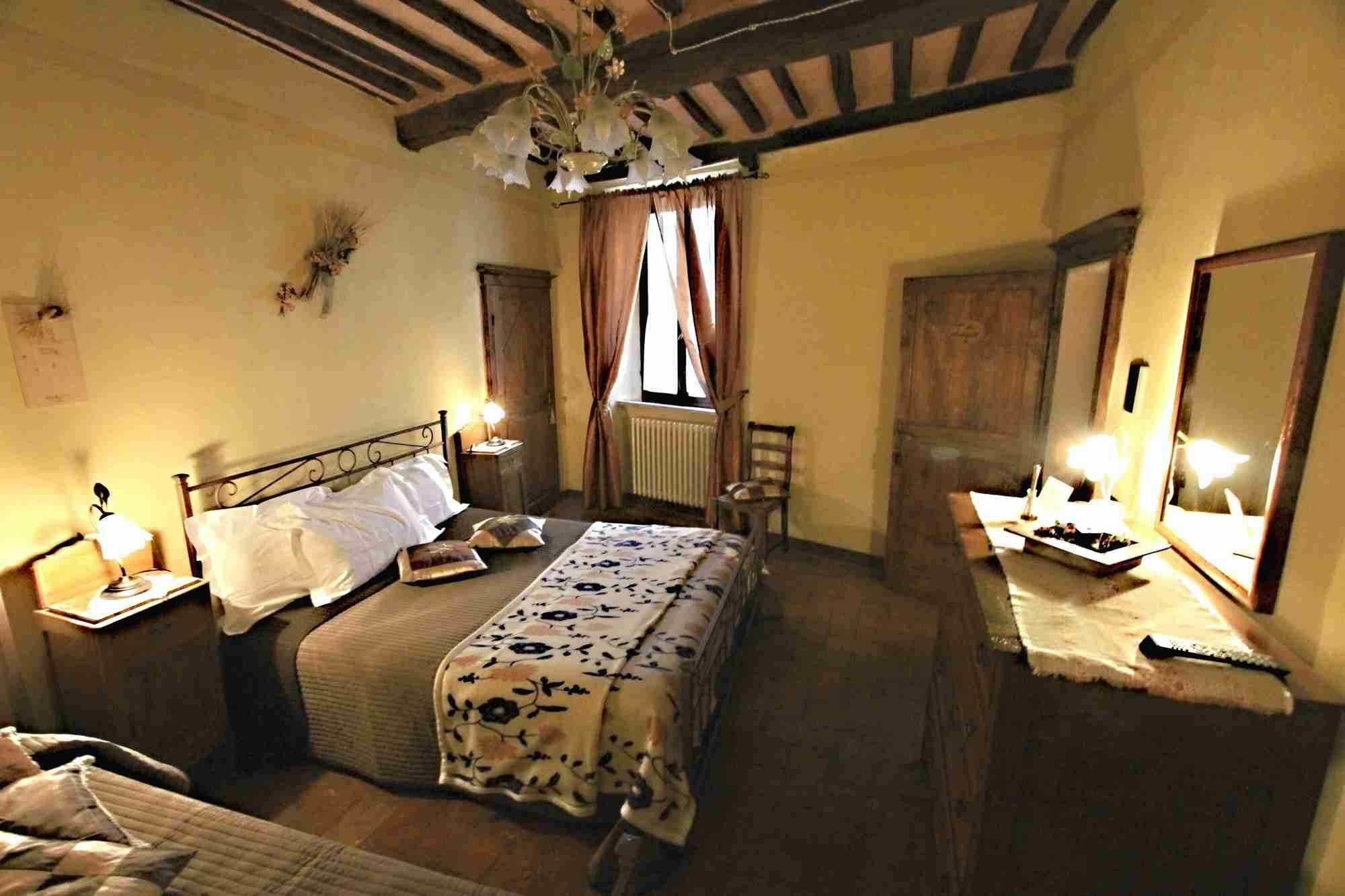 Guesthouse Da Idolina Dal 1946 Montalcino Ngoại thất bức ảnh